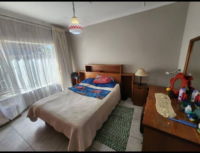 3 BEDROOM HOUSE FOR SALE IN FLORENTIA